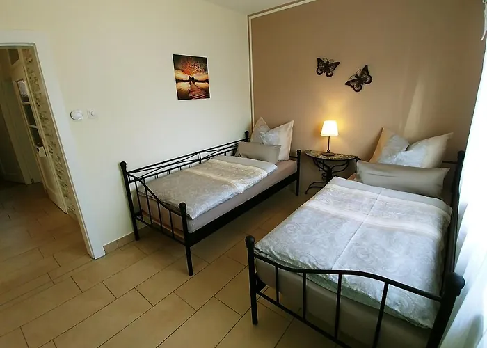 Haus Spengler 公寓 *